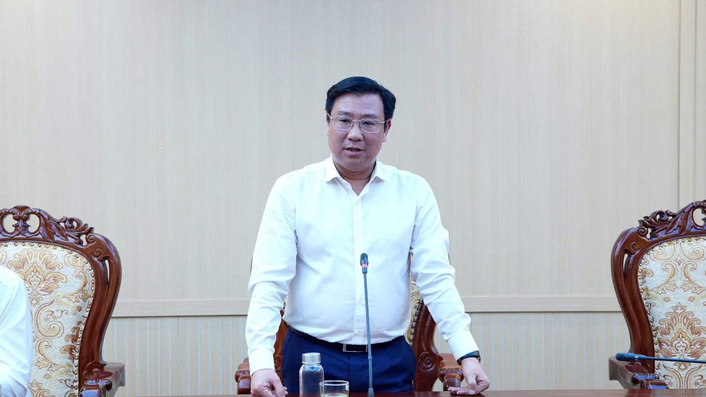 Đảng ủy xã Hoài Đức công bố quyết định về công tác cán bộ đối với đồng chí Vương Văn Lâm- Ảnh 2.