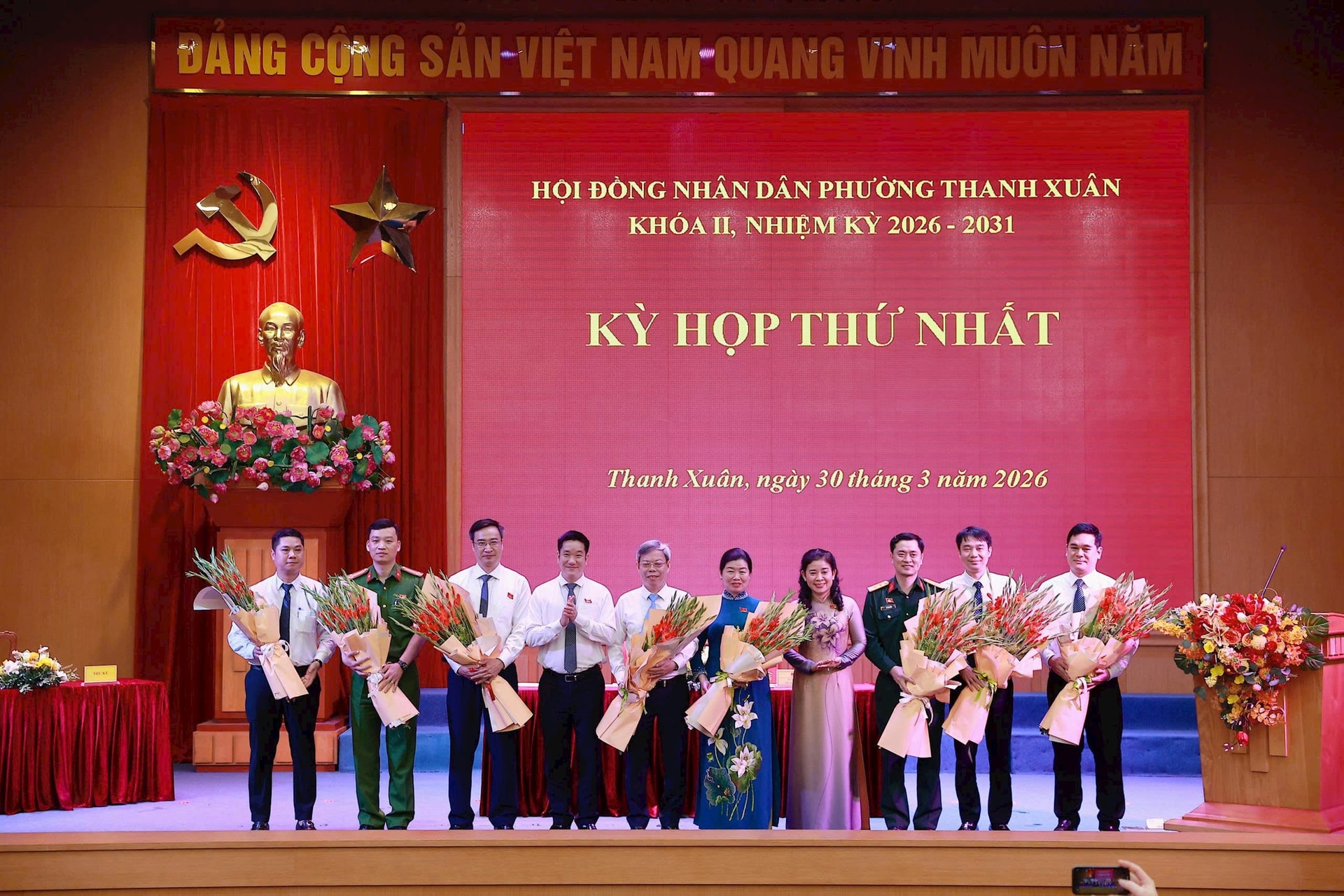 Đồng chí Nguyễn Huy Cường tái đắc cử Chủ tịch HĐND phường Thanh Xuân- Ảnh 4.