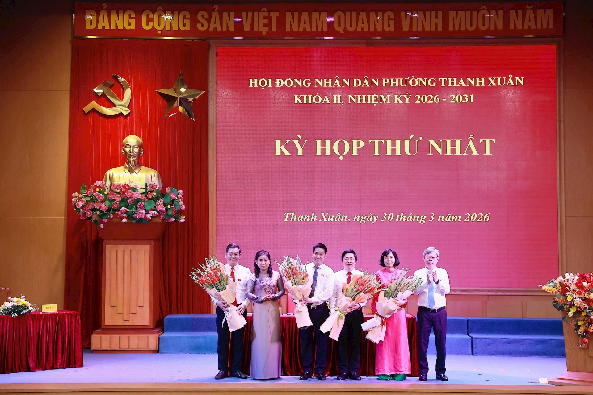 Đồng chí Nguyễn Huy Cường tái đắc cử Chủ tịch HĐND phường Thanh Xuân- Ảnh 3.