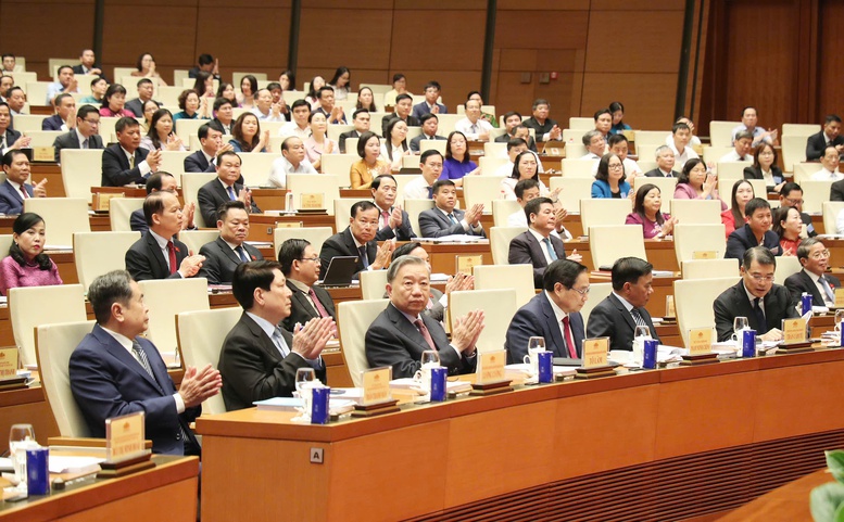 Hội đồng Bầu cử Quốc gia tổ chức Hội nghị toàn quốc tổng kết công tác bầu cử đại biểu Quốc hội khóa XVI và đại biểu Hội đồng nhân dân các cấp nhiệm kỳ 2026-2031 - Ảnh 1.