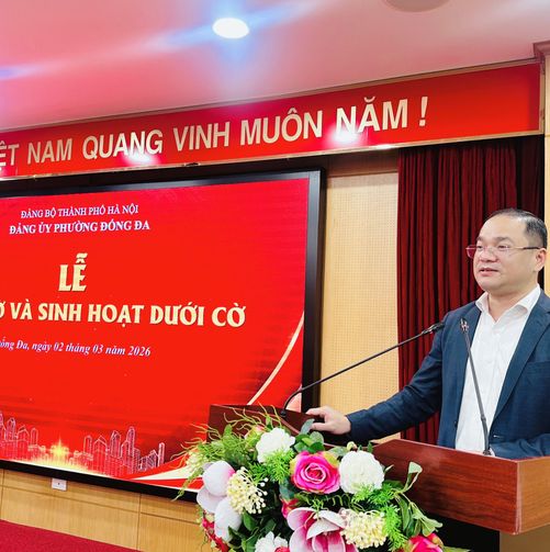 Đảng ủy phường Đống Đa tổ chức Lễ Chào cờ và sinh hoạt dưới Cờ tháng 3/2026: Tập trung cao độ cho Ngày hội toàn dân- Ảnh 4.