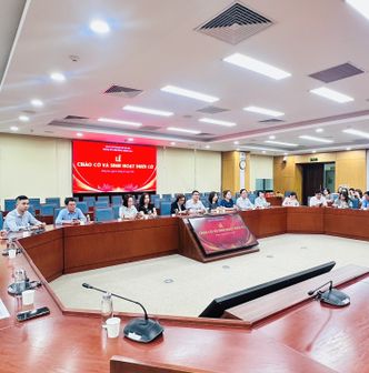 Đảng ủy phường Đống Đa tổ chức Lễ Chào cờ và sinh hoạt dưới Cờ tháng 3/2026: Tập trung cao độ cho Ngày hội toàn dân- Ảnh 3.