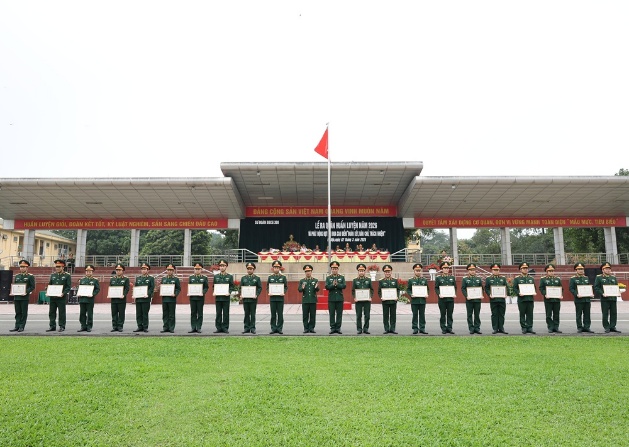 Sư đoàn 308 tổ chức Lễ ra quân huấn luyện năm 2026 và phát động đợt thi đua- Ảnh 5.