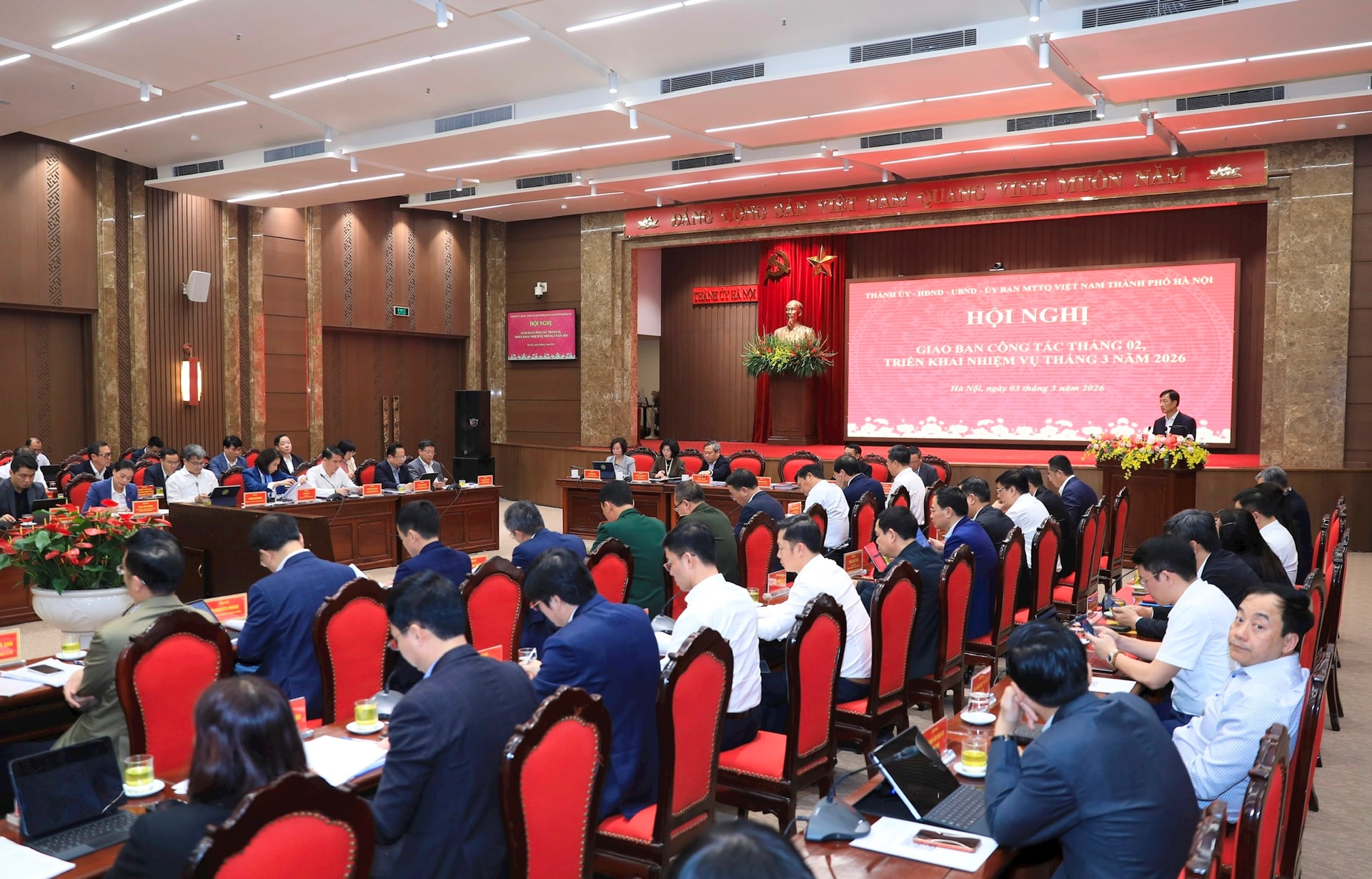 Hà Nội giao ban công tác tháng 2, triển khai nhiệm vụ trọng tâm tháng 3-2026- Ảnh 6.