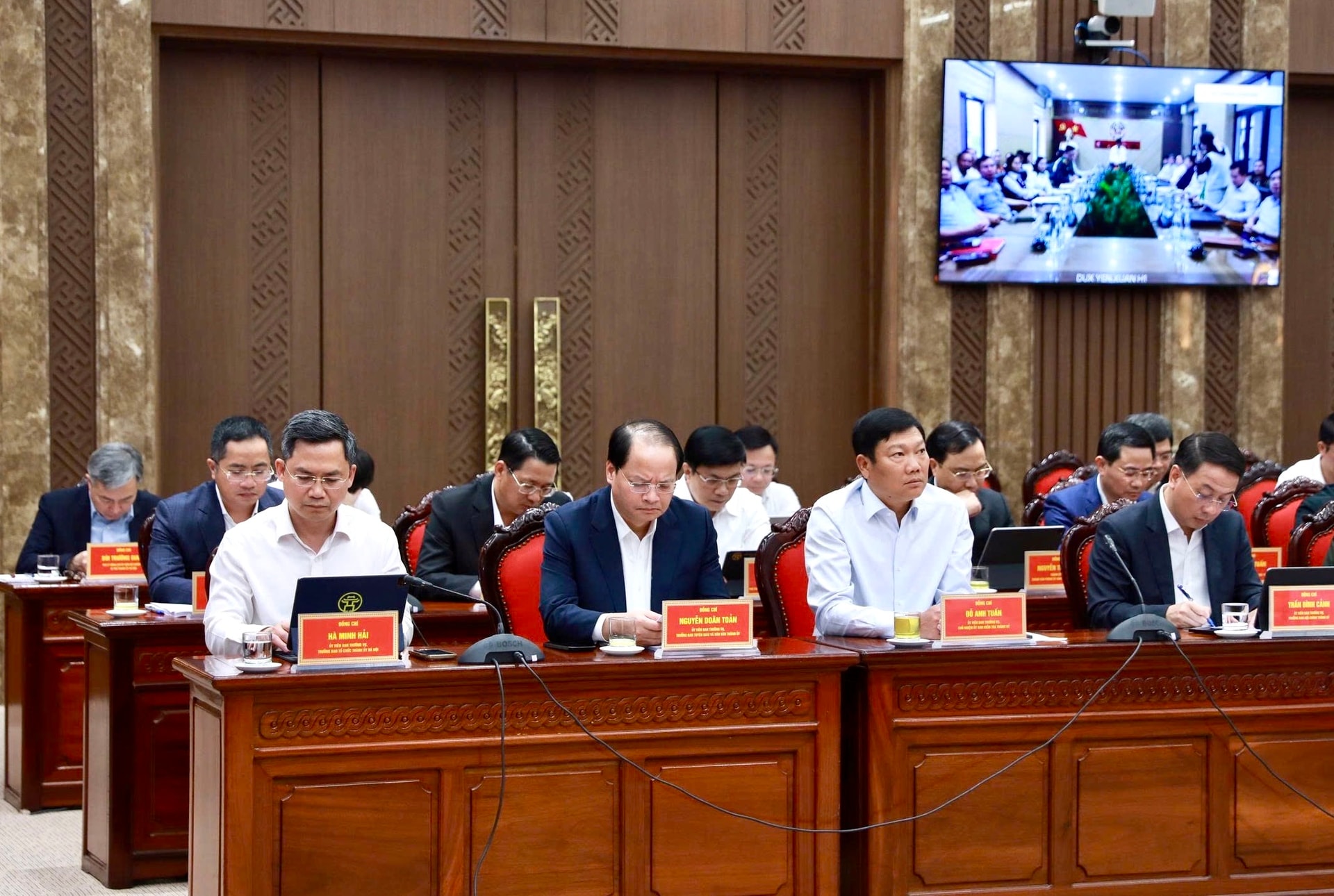 Hà Nội giao ban công tác tháng 2, triển khai nhiệm vụ trọng tâm tháng 3-2026- Ảnh 8.