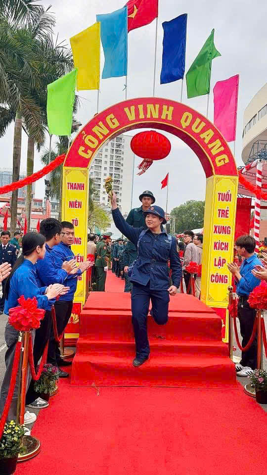 PHƯỜNG LÁNG THAM GIA LỄ GIAO, NHẬN QUÂN NĂM 2026 HOÀN THÀNH TỐT NHIỆM VỤ- Ảnh 4.