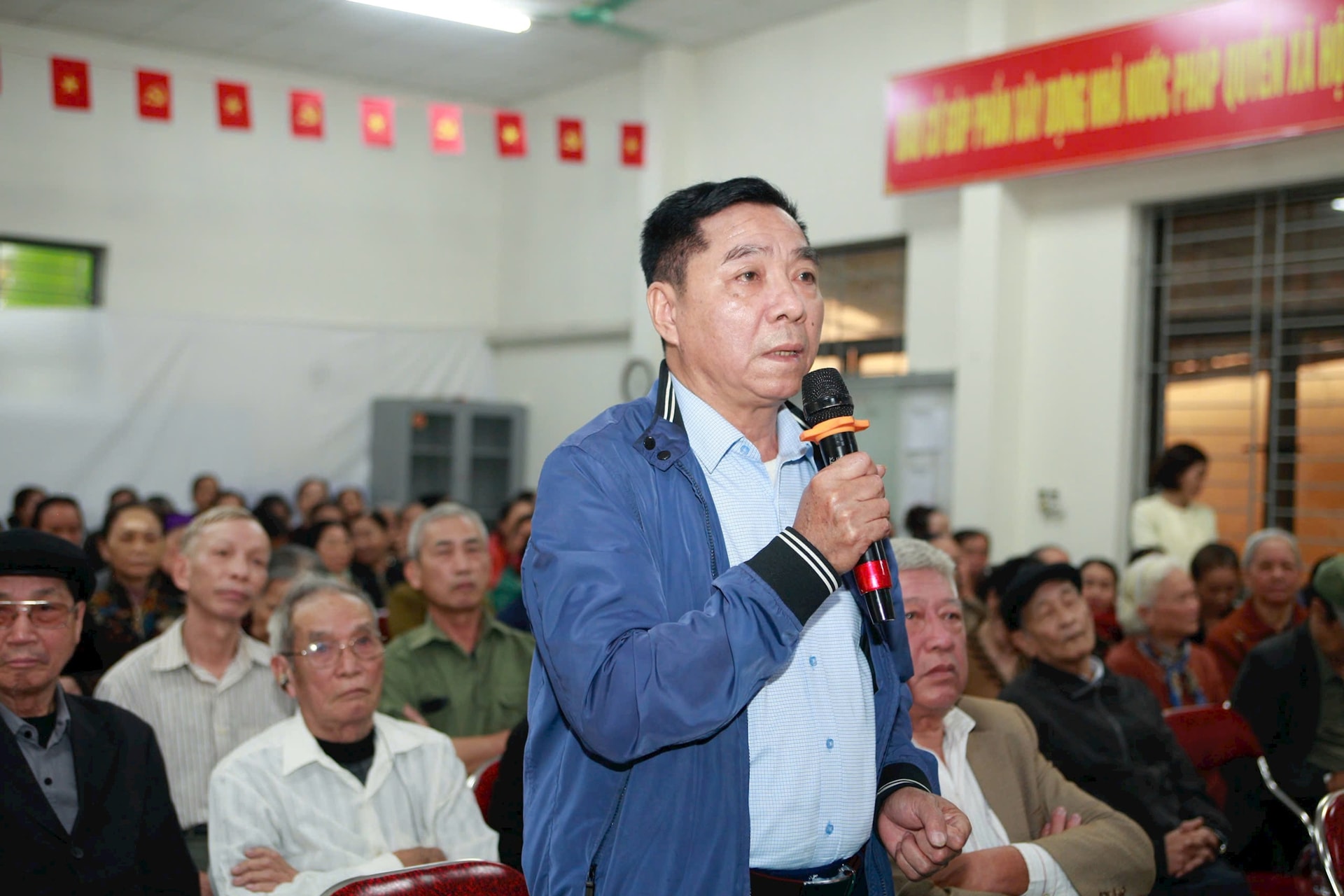 Ứng cử viên đại biểu HĐND phường Thượng Cát tiếp xúc cử tri- Ảnh 3.