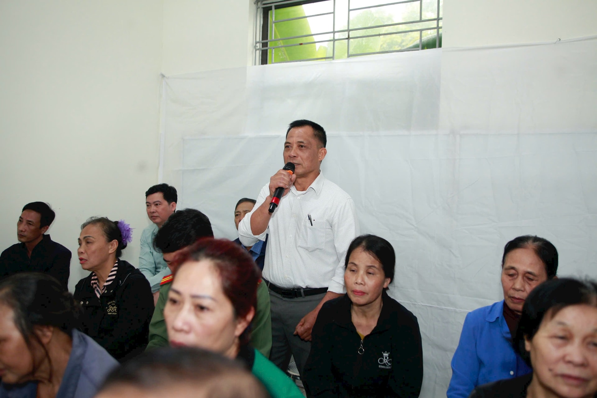 Ứng cử viên đại biểu HĐND phường Thượng Cát tiếp xúc cử tri- Ảnh 4.