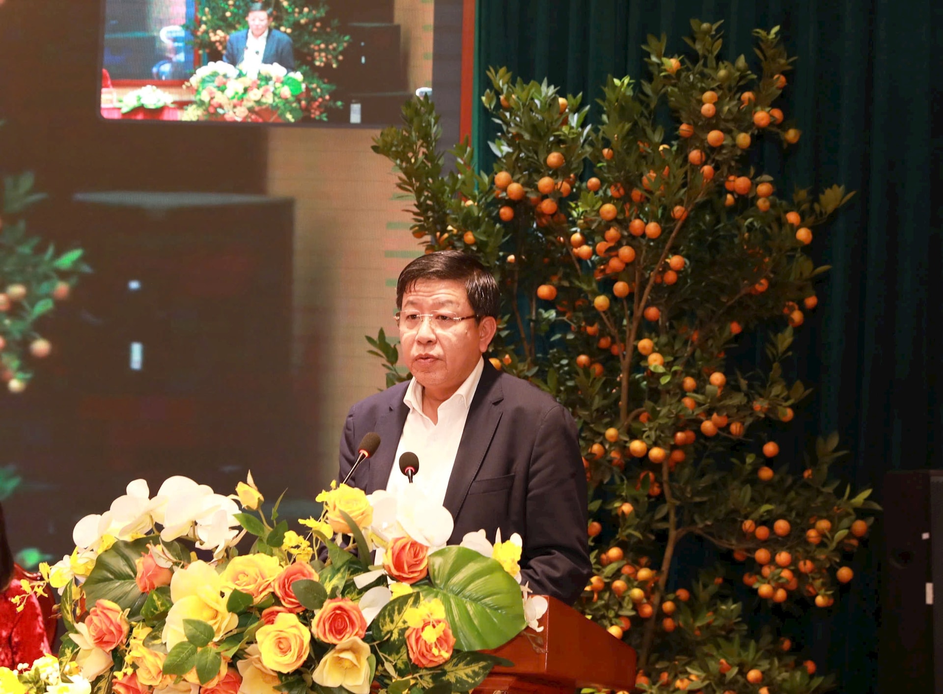 Các ứng cử viên đại biểu HĐND thành phố Hà Nội - Đơn vị bầu cử số 3 vận động bầu cử- Ảnh 2.