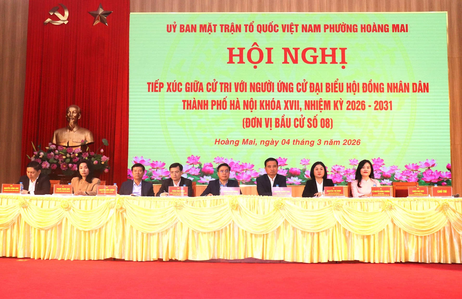 Ứng cử viên đại biểu HĐND thành phố Hà Nội - Đơn vị bầu cử số 8 vận động bầu cử tại 3 phường- Ảnh 2.