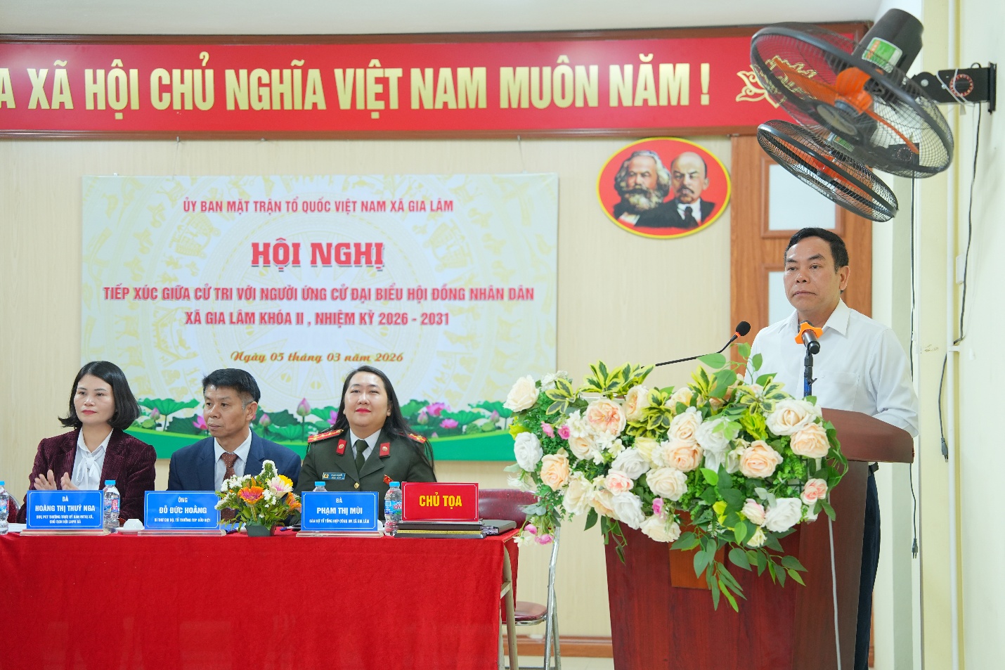 HỘI NGHỊ TIẾP XÚC CỬ TRI VỚI NGƯỜI ỨNG CỬ ĐẠI BIỂU HĐND XÃ GIA LÂM ĐƠN VỊ BẦU CỬ SỐ 02- Ảnh 3.