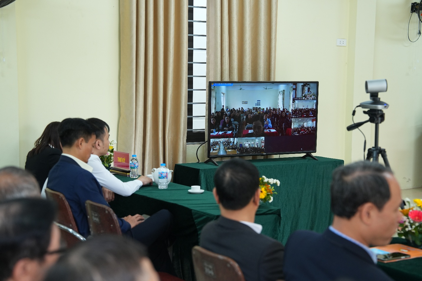 HỘI NGHỊ TIẾP XÚC CỬ TRI VỚI NGƯỜI ỨNG CỬ ĐẠI BIỂU HĐND XÃ GIA LÂM ĐƠN VỊ BẦU CỬ SỐ 02- Ảnh 7.