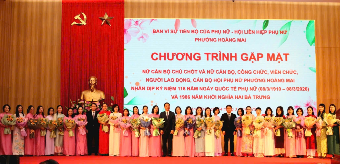 Phường Hoàng Mai tổ chức gặp mặt kỷ niệm 116 năm Ngày Quốc tế Phụ nữ (08/3/1910 – 08/3/2026) và 1986 năm Khởi nghĩa Hai Bà Trưng- Ảnh 1.