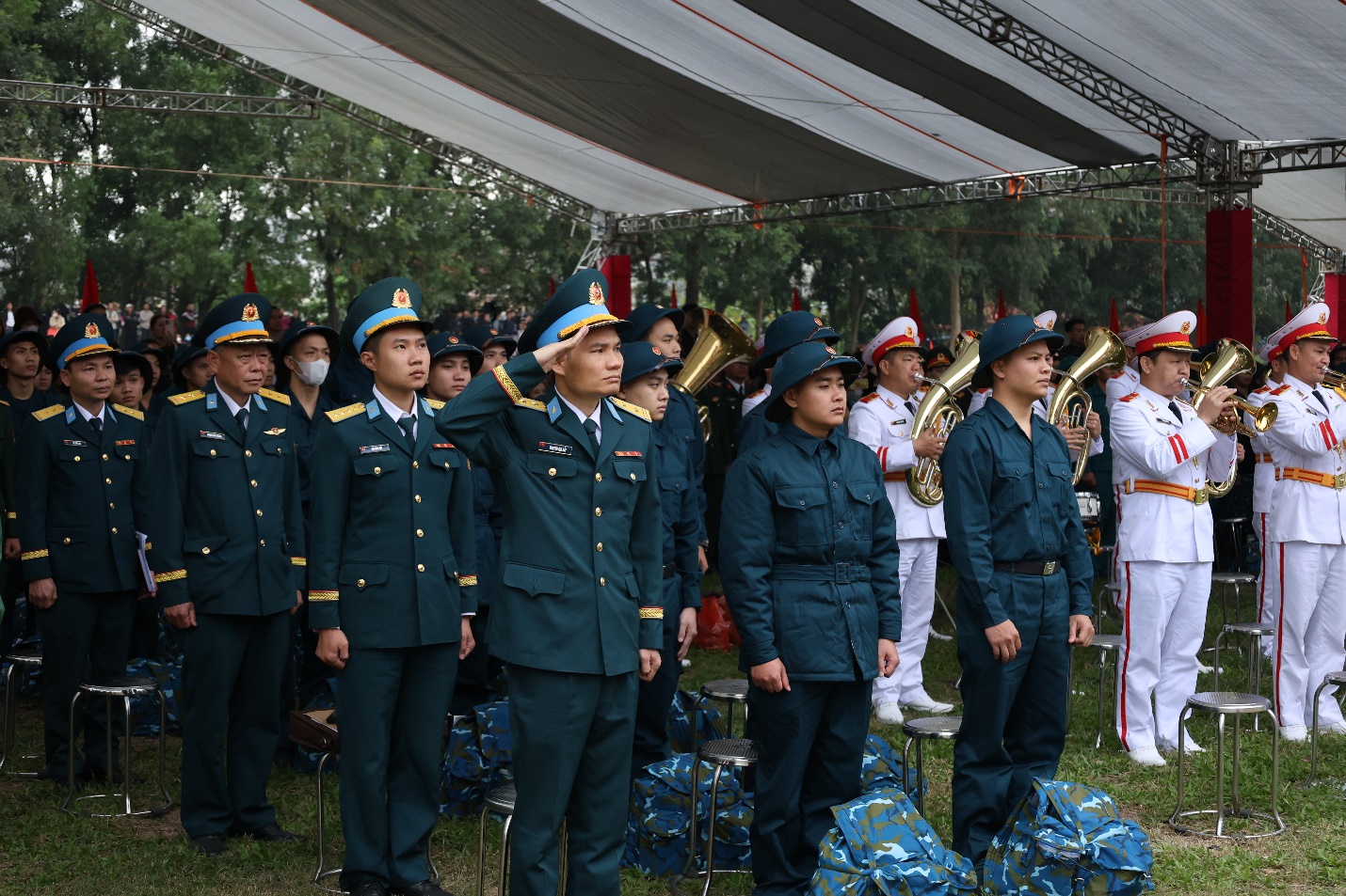 Xã Mê Linh động viên tân binh lên đường nhập ngũ năm 2026- Ảnh 5.