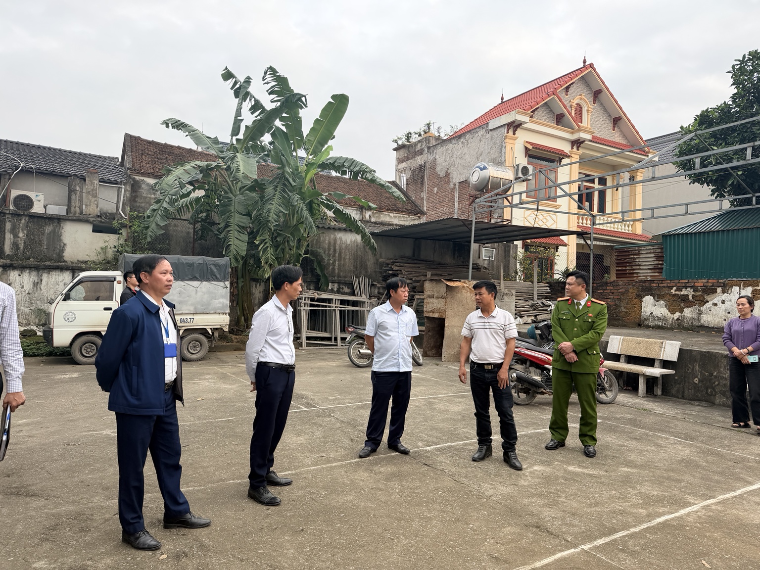 Đoàn kiểm tra số 02 kiểm tra công tác chuẩn bị bầu cử tại các thôn An Thuận 1, An Thuận 2, Hòa Bình 1 và Quang Trung- Ảnh 1.