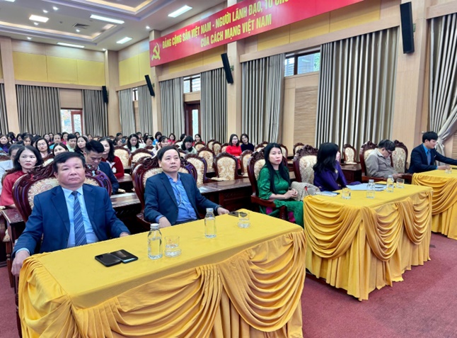 Hội LHPN - Công đoàn xã Hoài Đức tổ chức chương trình kỷ niệm 116 năm ngày Quốc tế phụ nữ 8/3, 1986 năm khởi nghĩa Hai Bà Trưng, chào mừng bầu cử đại biểu Quốc hội và đại biểu HĐND các cấp nhiệm kỳ 2026 – 2031.- Ảnh 3.