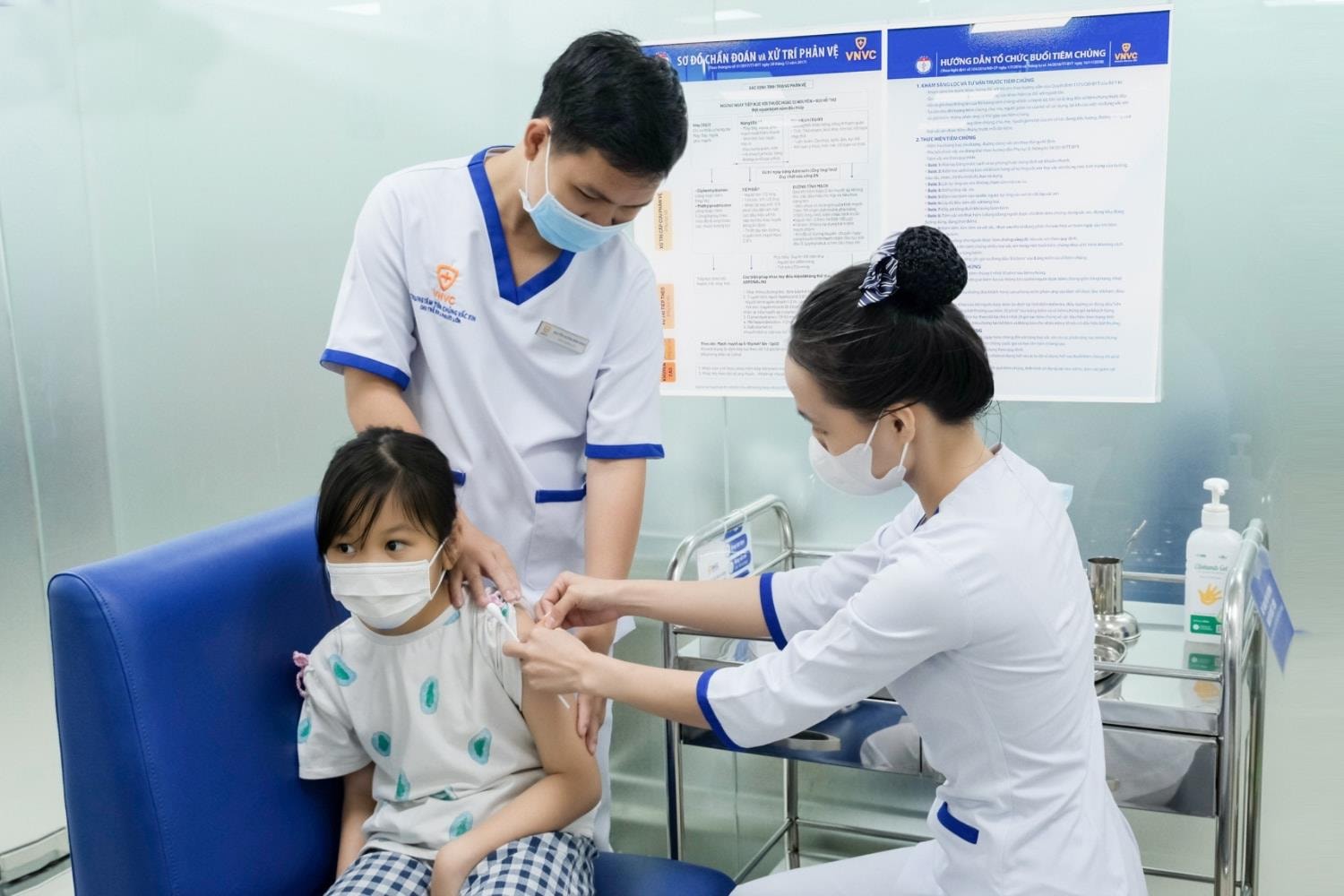 Trẩy hội vui Xuân, đừng quên chủ động phòng bệnh- Ảnh 1.