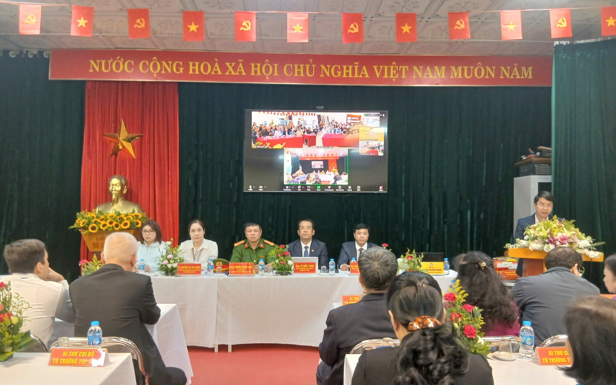 Hội nghị tiếp xúc cử tri với người ứng cử đại biểu Hội đồng nhân dân (HĐND) phường Việt Hưng khóa II, nhiệm kỳ 2026 – 2031 tại Đơn vị bầu cử số 3