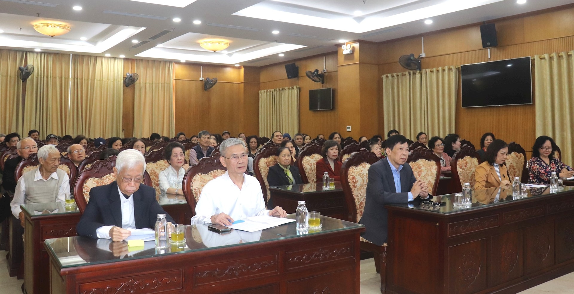 Ứng cử viên đại biểu HĐND phường Hai Bà Trưng:Nỗ lực xây dựng địa phương trở thành kiểu mẫu- Ảnh 5.