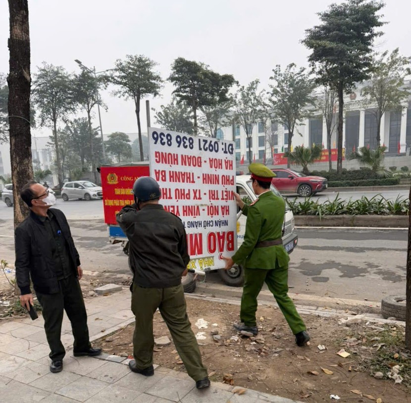 'Hồi sinh' sự thông thoáng, ngăn nắp trên tuyến đường Phạm Tu
- Ảnh 1.