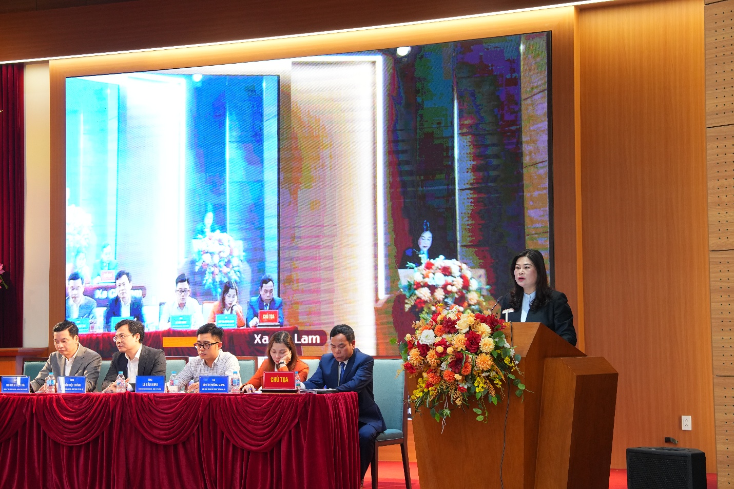 Hội nghị tiếp xúc cử tri với người ứng cử đại biểu HĐND Thành phố Hà Nội khóa XVII tại đơn vị bầu cử số 28- Ảnh 7.