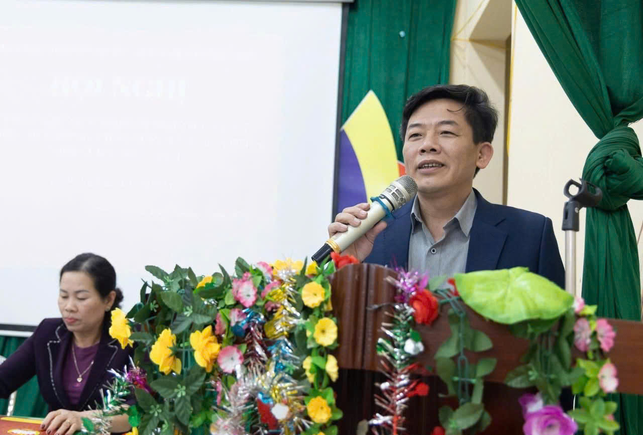 Ứng cử viên HĐND xã Ứng Thiên - Đơn vị bầu cử số 1 tiếp xúc cử tri tại thôn Thượng- Ảnh 5.