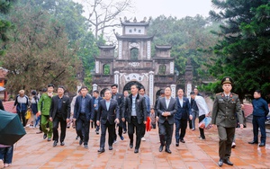 Chủ tịch UBND thành phố Hà Nội kiểm tra công tác tổ chức Lễ hội Du lịch Chùa Hương