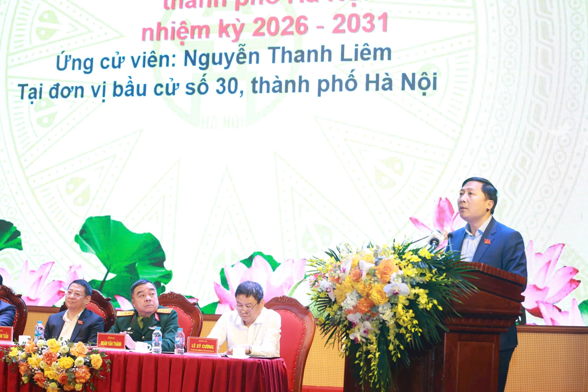 7 ứng cử viên đại biểu HĐND thành phố Hà Nội vận động bầu cử tại đơn vị bầu cử số 30- Ảnh 3.