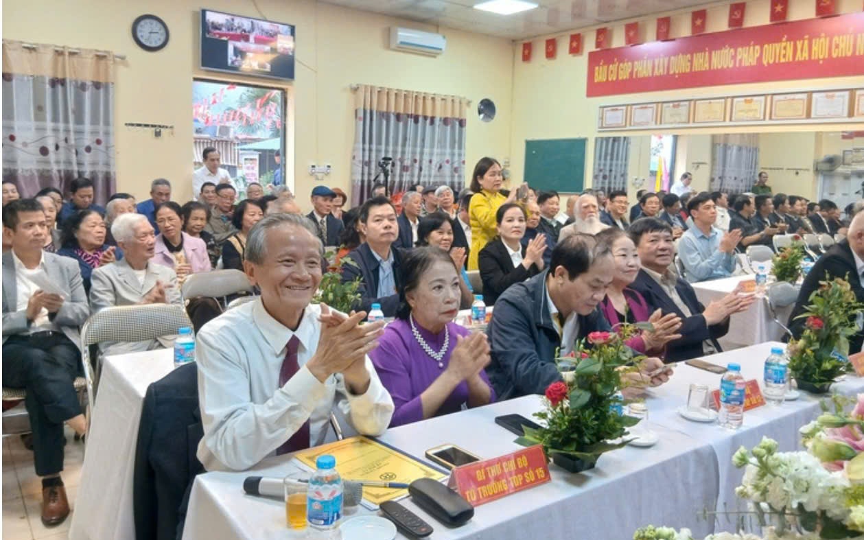 Phường Việt Hưng tổ chức Hội nghị tiếp xúc cử tri với người ứng cử đại biểu HĐND phường khóa II, nhiệm kỳ 2026 – 2031.