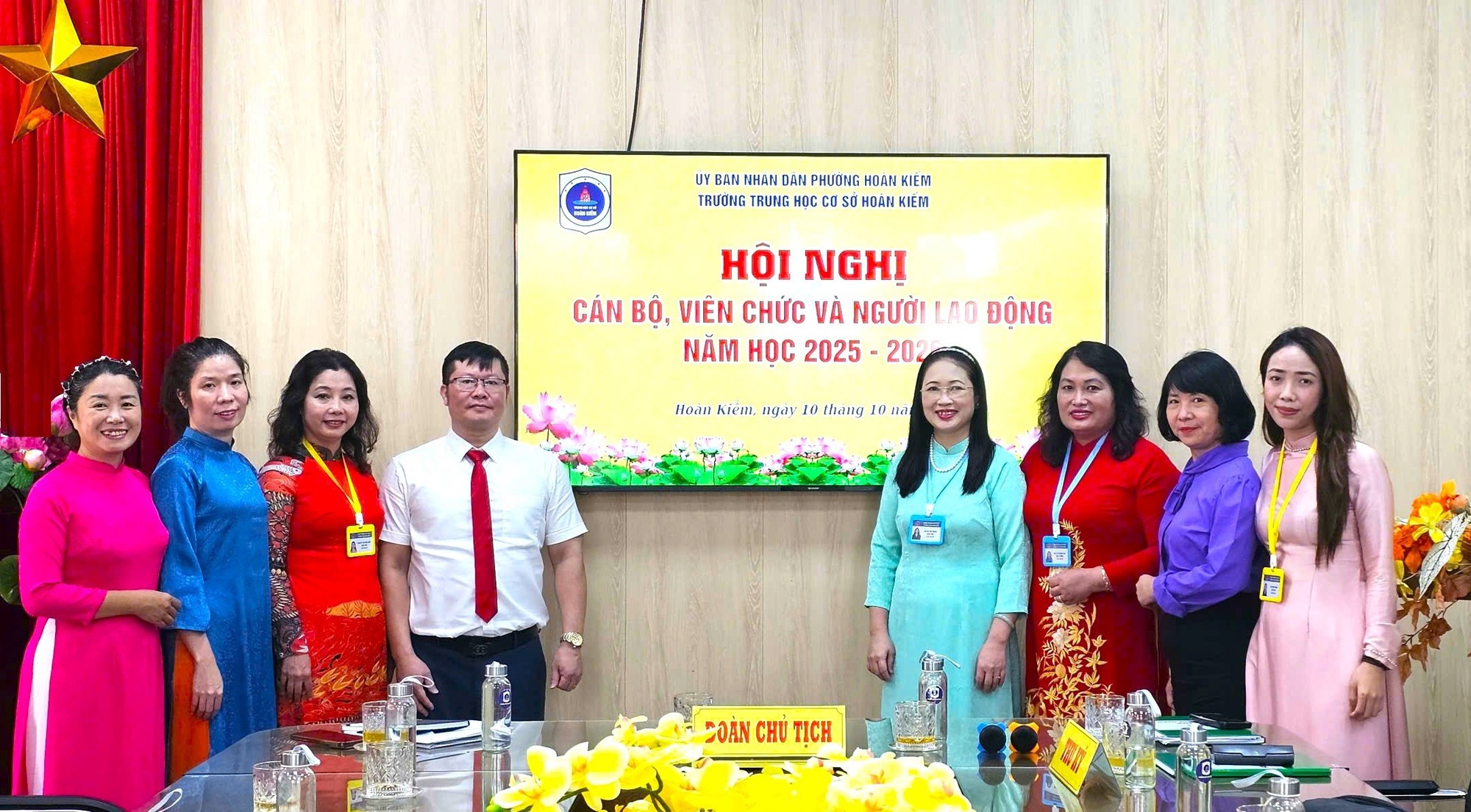 Trường THCS Hoàn Kiếm: Quyết tâm đổi mới, thực hiện tốt dân chủ ở cơ sở- Ảnh 1.