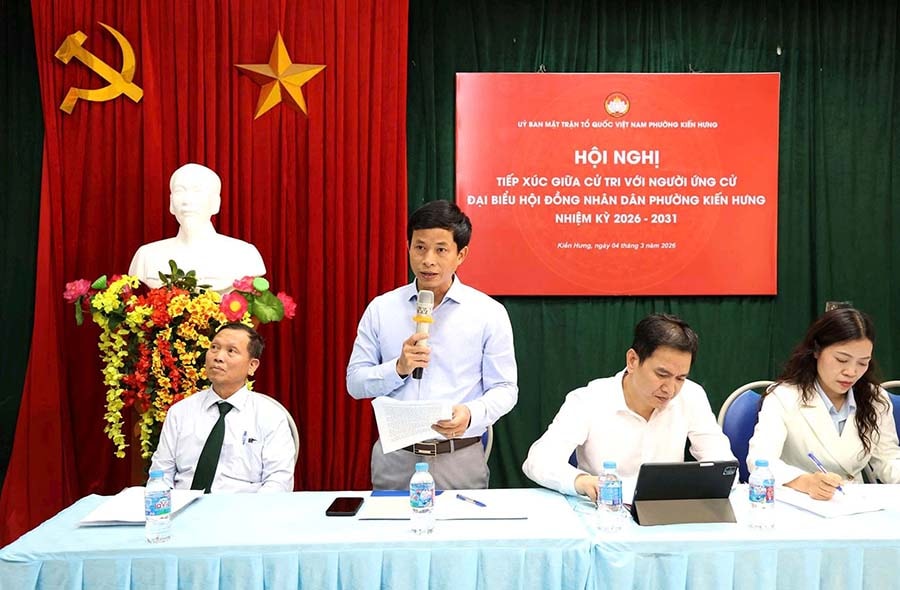 Hà Nội sẵn sàng cho ngày hội non sông
Bài 3: Vận động bầu cử - Diễn đàn dân chủ để “đo” chất lượng đại biểu- Ảnh 1.