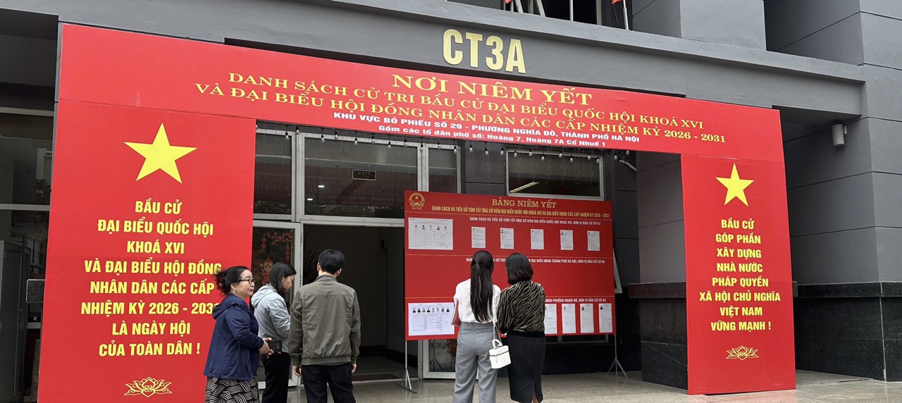 HĐND phường Nghĩa Đô giám sát công tác chuẩn bị tại các tổ bầu cử- Ảnh 2.