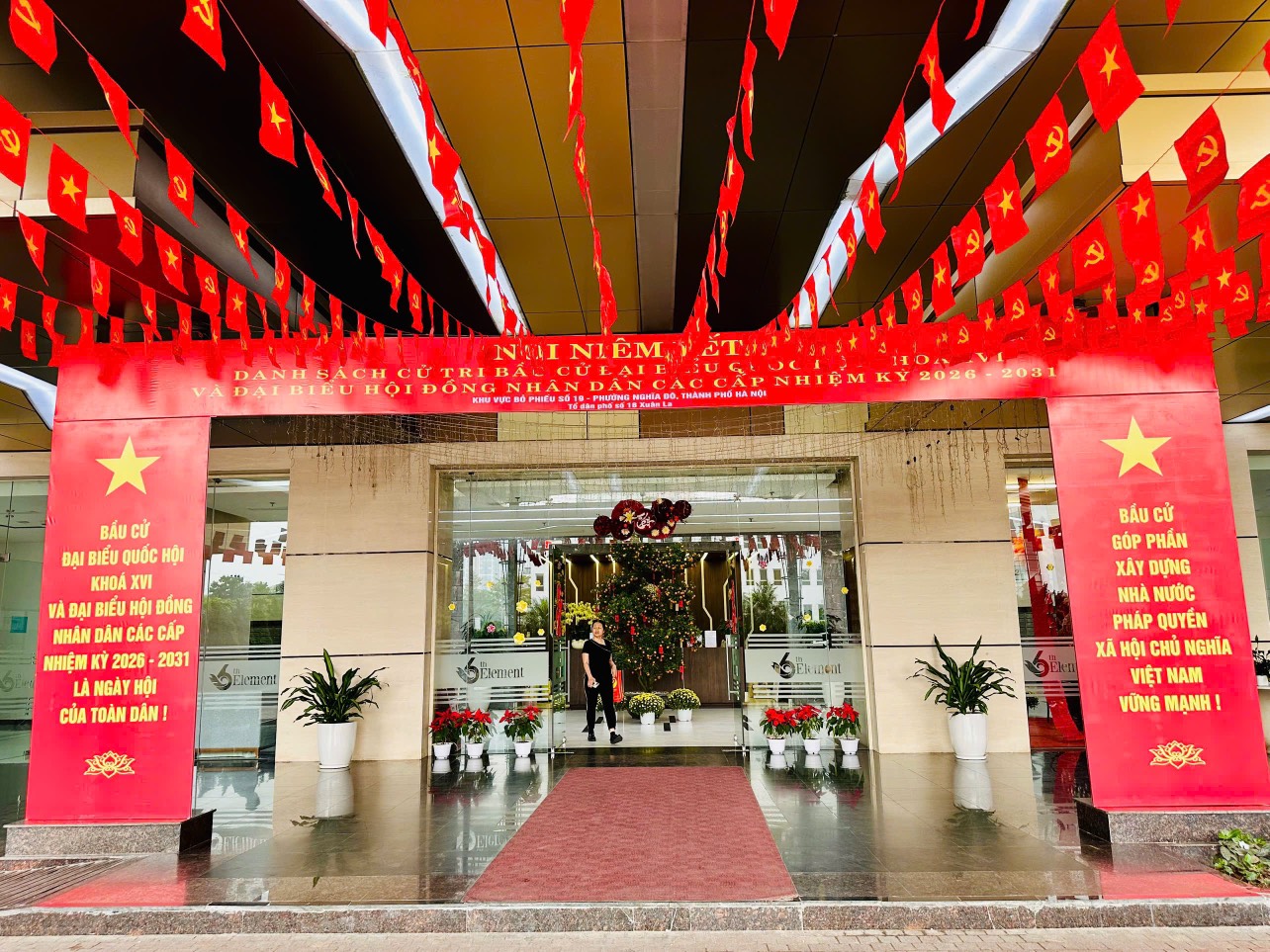 HĐND phường Nghĩa Đô giám sát công tác chuẩn bị tại các tổ bầu cử- Ảnh 5.