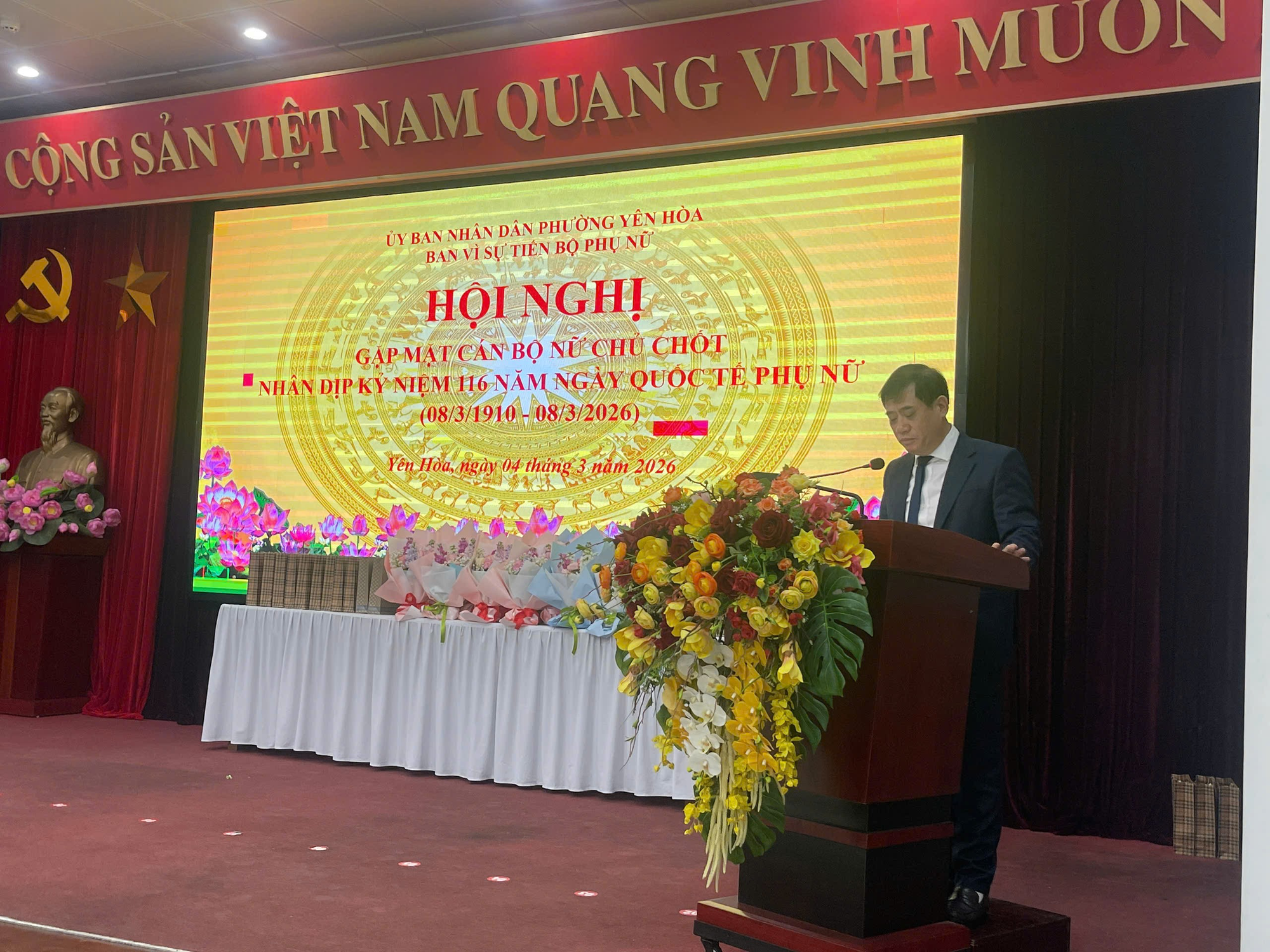 Hội nghị gặp mặt cán bộ nữ chủ chốt phường nhân dịp kỷ niệm 116 năm ngày Quốc tế phụ nữ (08/3/1910 - 08/3/2026) - Ảnh 2.