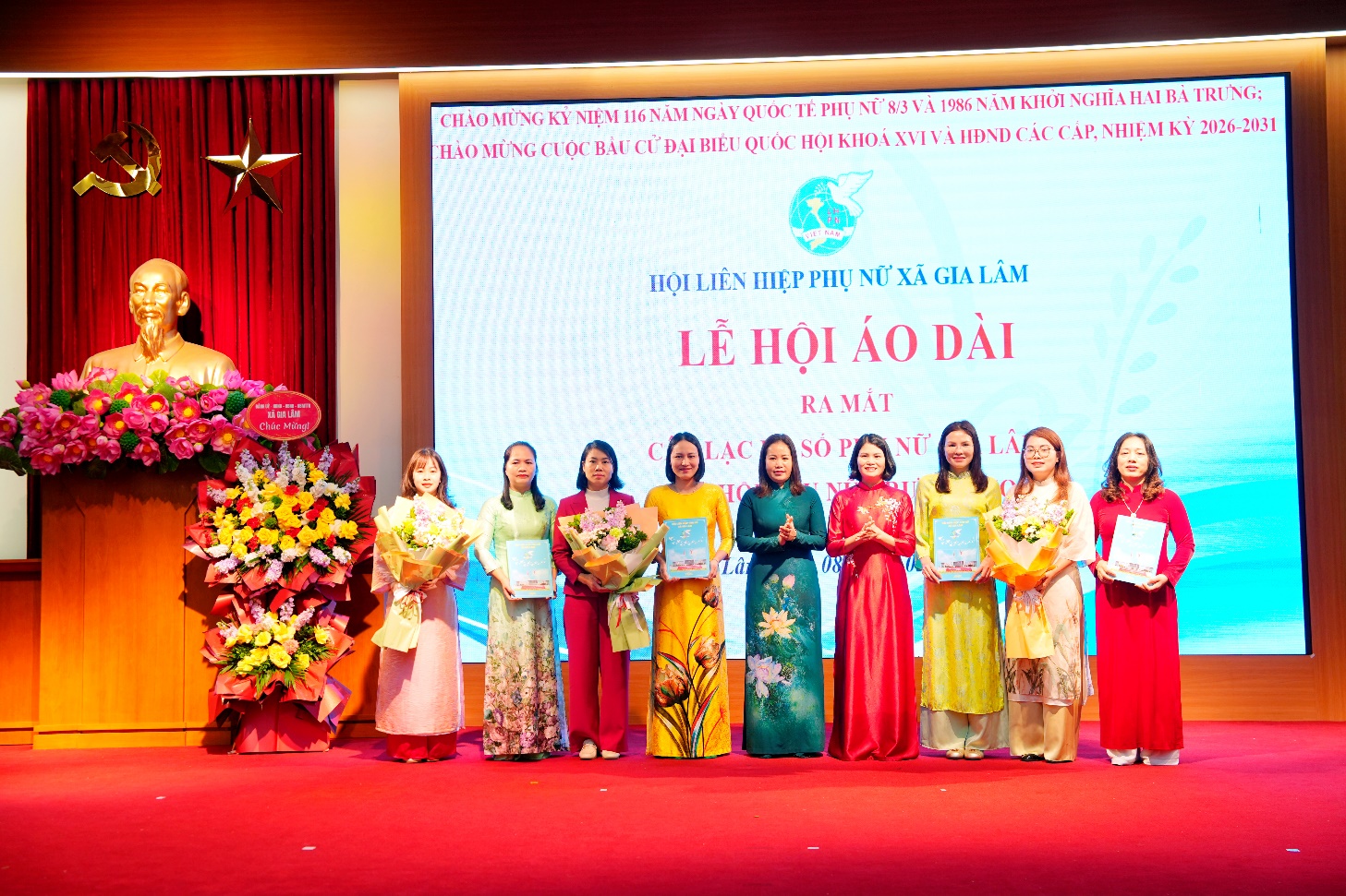 Sôi nổi “Lễ hội áo dài” chào mừng Ngày Quốc tế Phụ nữ 8/3 tại xã Gia Lâm- Ảnh 5.