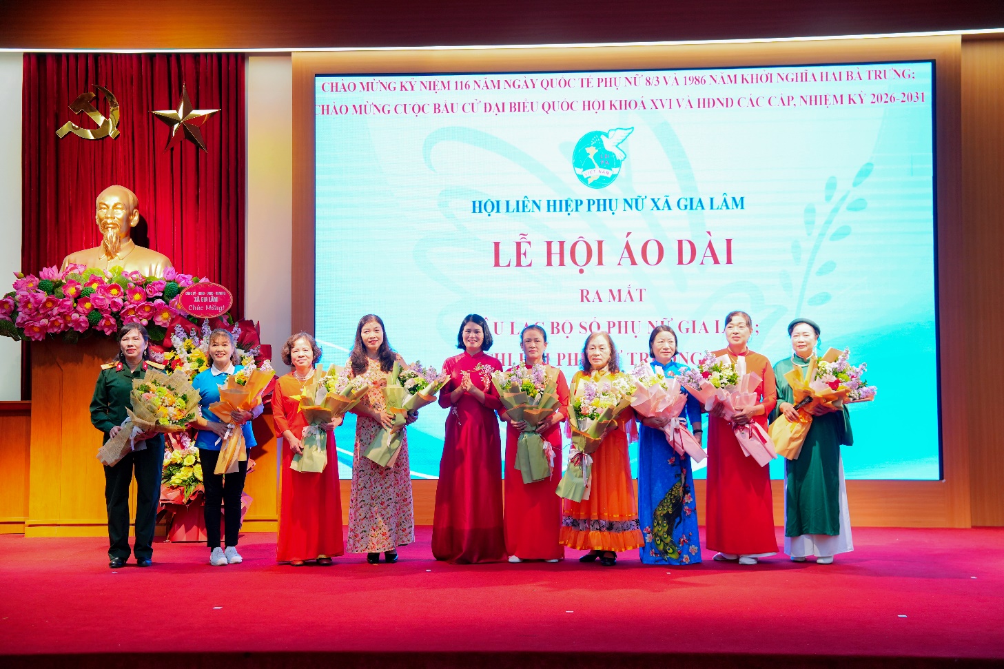 Sôi nổi “Lễ hội áo dài” chào mừng Ngày Quốc tế Phụ nữ 8/3 tại xã Gia Lâm- Ảnh 6.