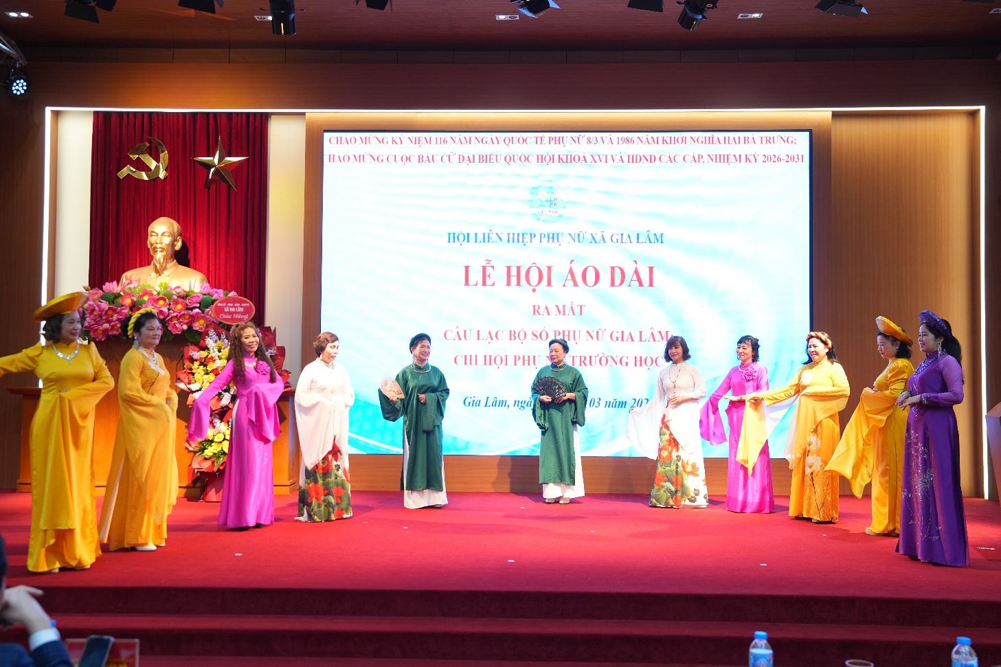 Sôi nổi “Lễ hội áo dài” chào mừng Ngày Quốc tế Phụ nữ 8/3 tại xã Gia Lâm- Ảnh 7.