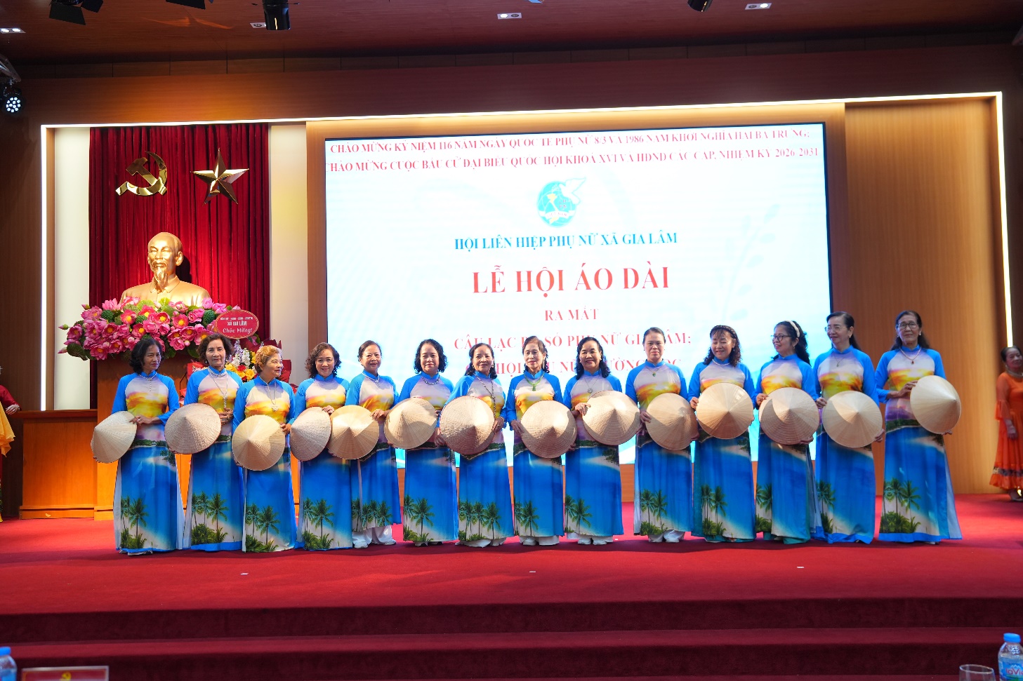 Sôi nổi “Lễ hội áo dài” chào mừng Ngày Quốc tế Phụ nữ 8/3 tại xã Gia Lâm- Ảnh 10.