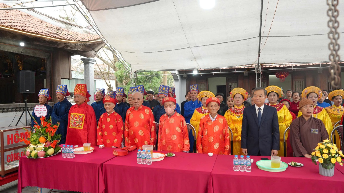 Đồng chí Phó Bí thư Đảng ủy, Chủ tịch UBND xã An Khánh Hồ Trung Nghĩa dự Lễ khai hội Hội làng Ngự Câu, An Hạ, Thanh Quang Xuân Bính Ngọ 2026- Ảnh 8.