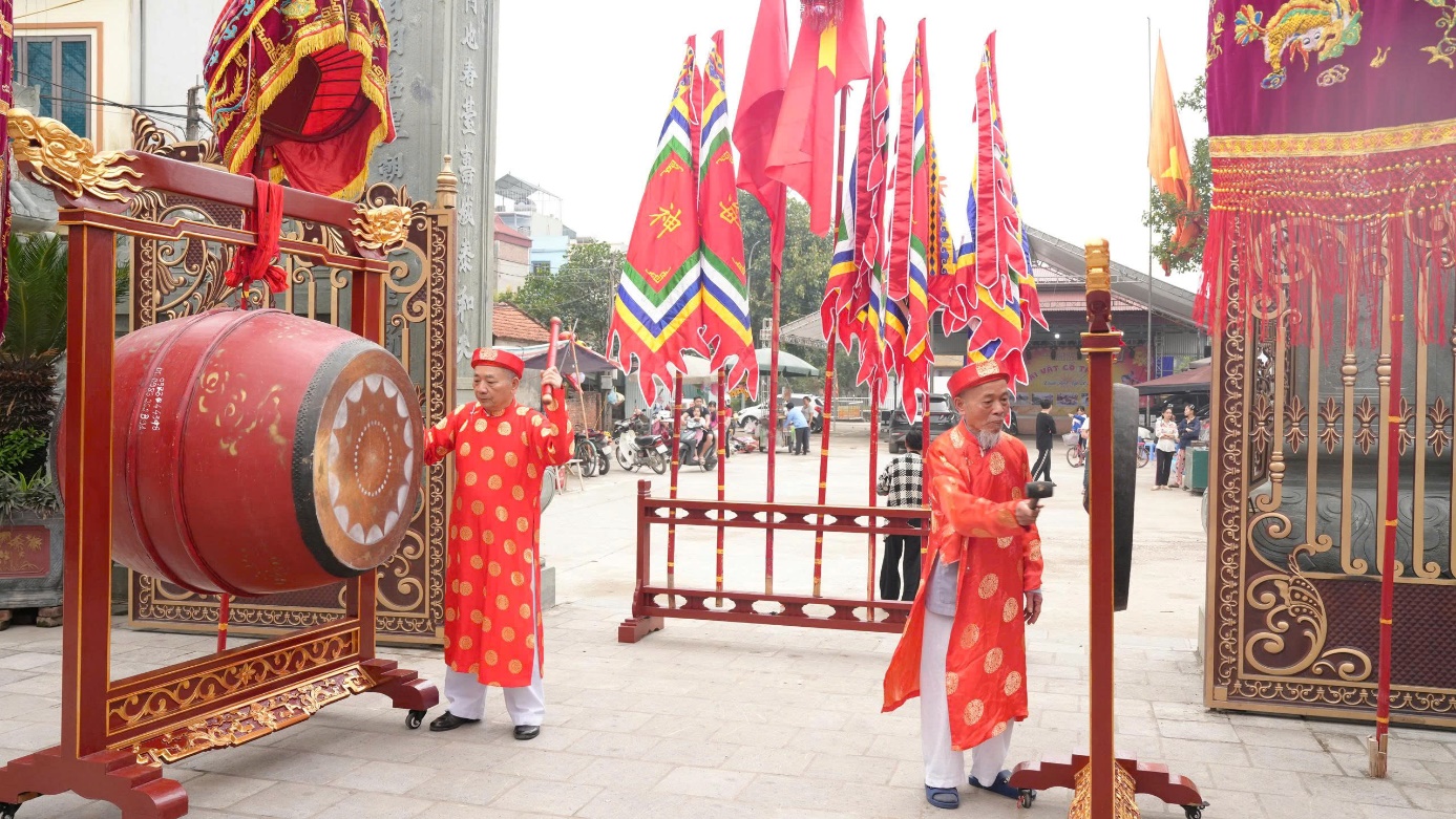 Đồng chí Phó Bí thư Đảng ủy, Chủ tịch UBND xã An Khánh Hồ Trung Nghĩa dự Lễ khai hội Hội làng Ngự Câu, An Hạ, Thanh Quang Xuân Bính Ngọ 2026- Ảnh 11.