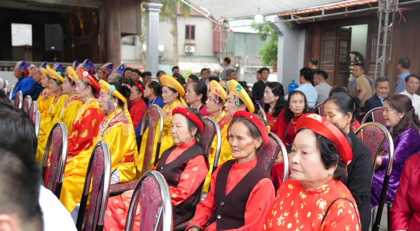 Đồng chí Phó Bí thư Đảng ủy, Chủ tịch UBND xã An Khánh Hồ Trung Nghĩa dự Lễ khai hội Hội làng Ngự Câu, An Hạ, Thanh Quang Xuân Bính Ngọ 2026- Ảnh 13.