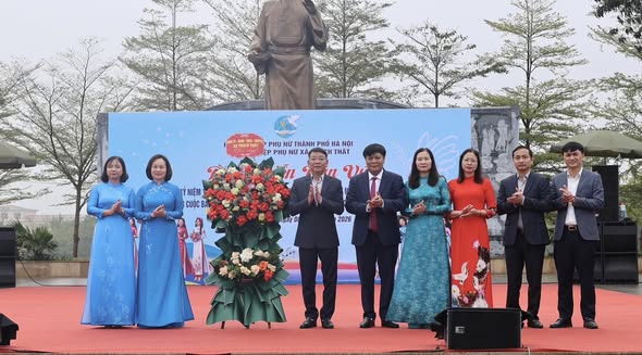 PHỤ NỮ XÃ THẠCH THẤT SÔI NỔI KỶ NIỆM 116 NĂM NGÀY QUỐC TẾ PHỤ NỮ 8/3- Ảnh 2.