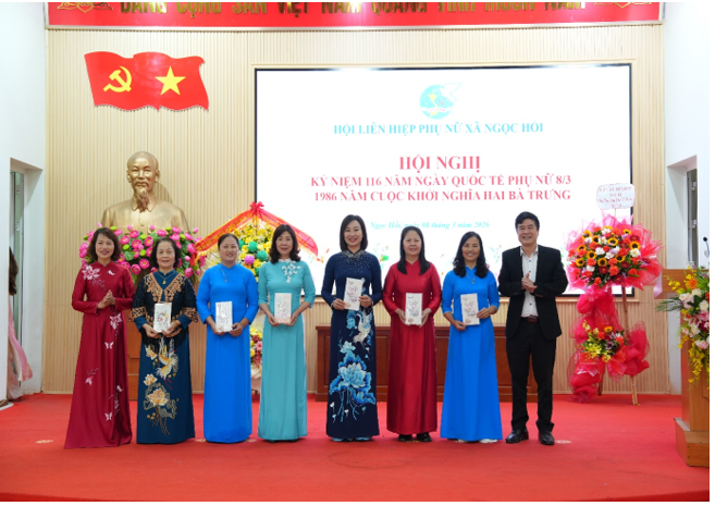 RỰC RỠ “VŨ ĐIỆU ÁO DÀI” – PHỤ NỮ NGỌC HỒI CHÀO MỪNG KỶ NIỆM 116 NĂM NGÀY QUỐC TẾ PHỤ NỮ 8/3/2026 VÀ 1986 NĂM  KHỞI NGHĨA HAI BÀ TRƯNG- Ảnh 5.