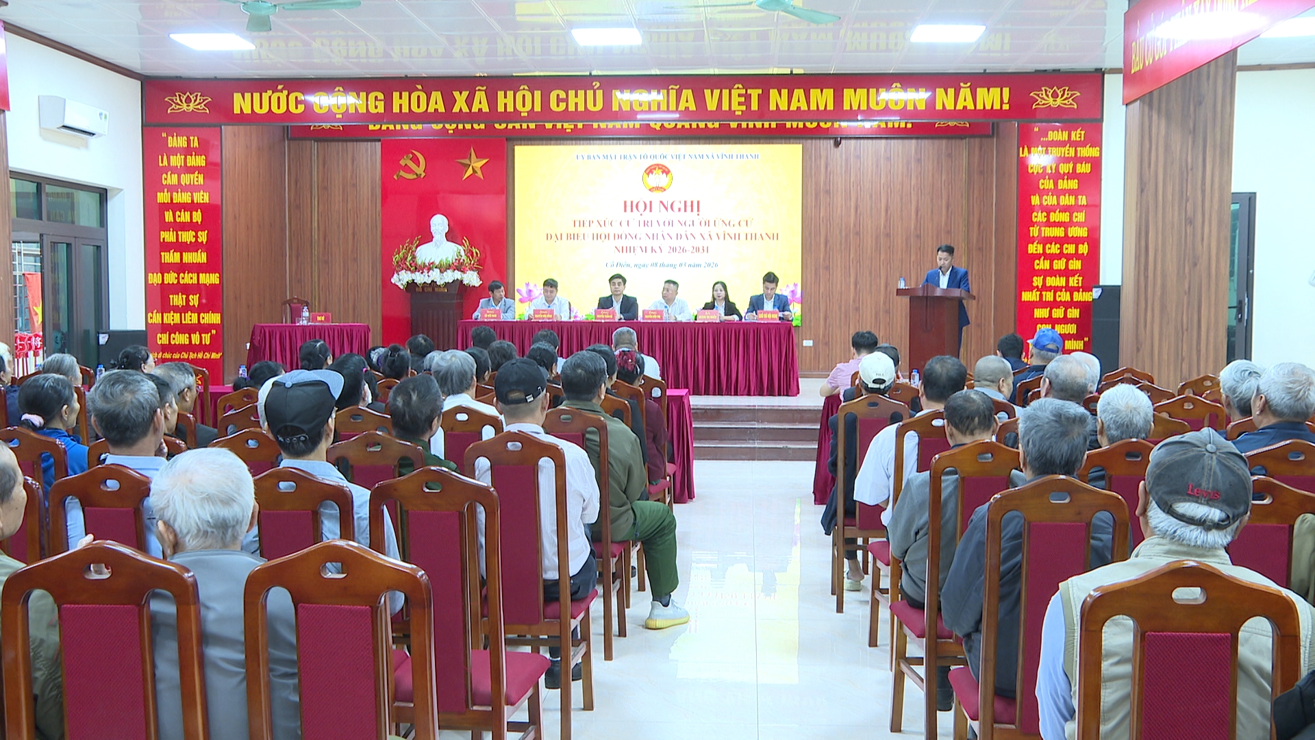 CỬ TRI ĐƠN VỊ BẦU CỬ SỐ 6 TIẾP XÚC VỚI CÁC ỨNG CỬ VIÊN ĐẠI BIỂU HĐND XÃ VĨNH THANH- Ảnh 5.