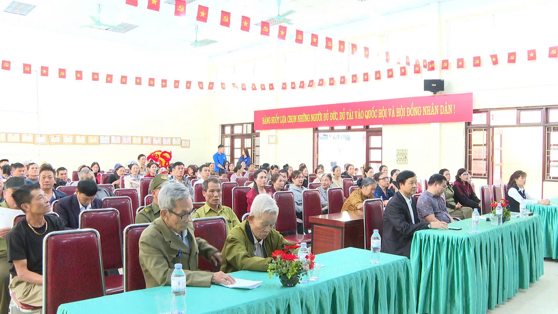 Hội nghị tiếp xúc cử tri với người ứng cử đại biểu HĐND xã Vĩnh Thanh, khoá II,  nhiệm kỳ 2026 – 2031 tại đơn vị bầu cử số 3- Ảnh 3.