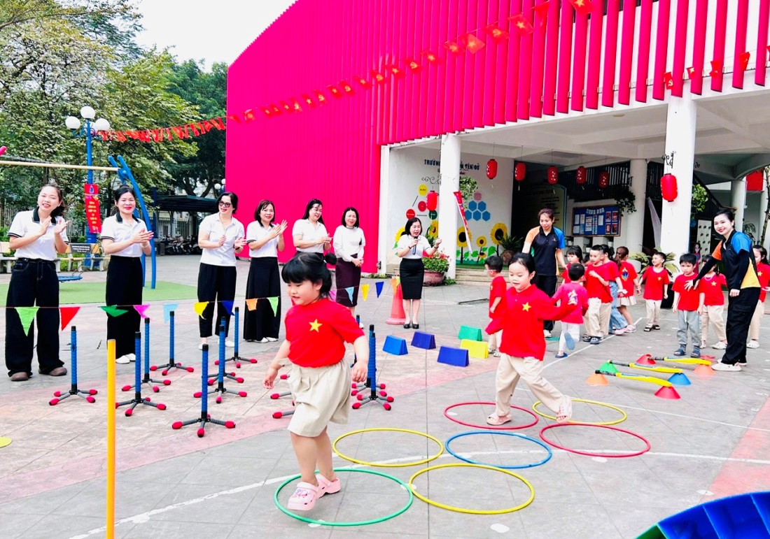 Ngày hội Thể thao “ Bé vui khỏe - Chào mừng ngày Quốc tế Phụ nữ 8/3”- Ảnh 3.