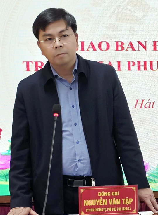 Giao ban thường kỳ UBND xã Hát Môn tháng 2; triển khai nhiệm vụ trọng tâm tháng 3- Ảnh 6.