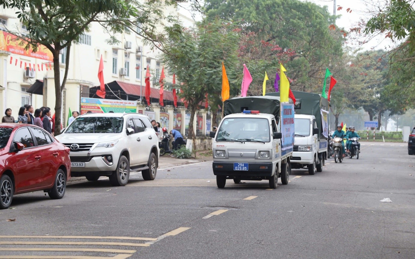 Xã Quang Minh ra quân hưởng ứng Năm An toàn giao thông 2026