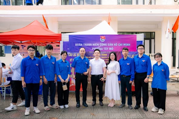 Đoàn thanh niên phường Tây Mỗ: Trang bị kỹ năng số và định hướng khởi nghiệp cho thế hệ trẻ trong kỷ nguyên mới- Ảnh 1.