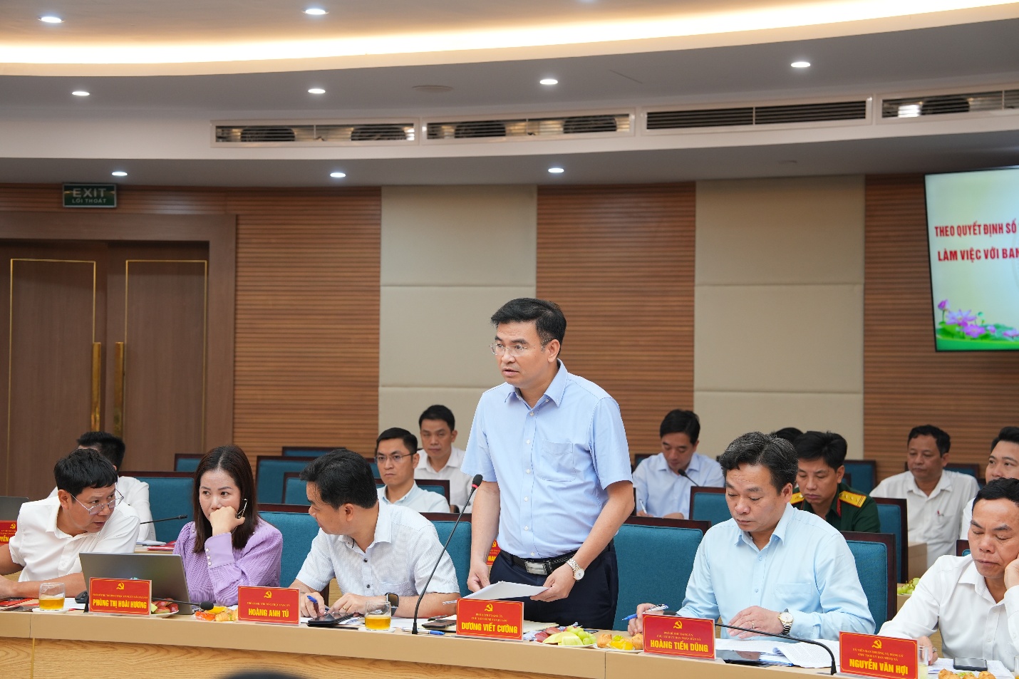 Đoàn kiểm tra số 2 của Ban Thường vụ Thành ủy làm việc với Ban Thường vụ Đảng ủy xã Gia Lâm và xã Bát Tràng- Ảnh 3.